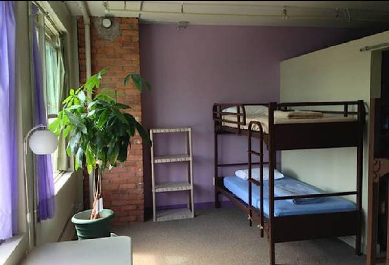 The Burlington Hostel Exterior foto