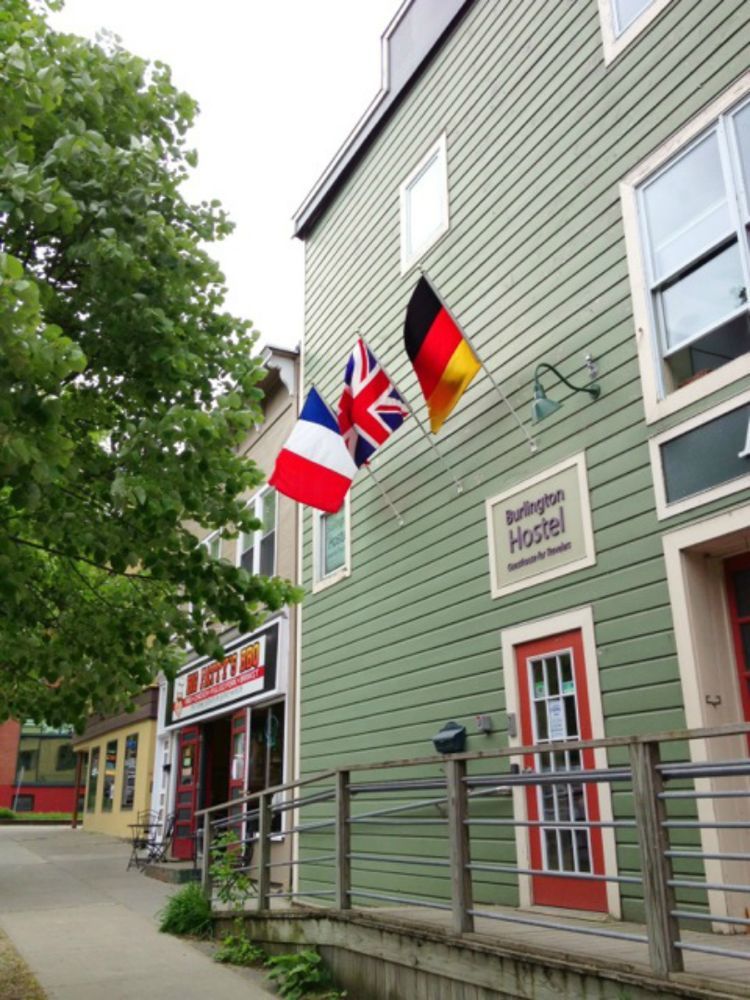 The Burlington Hostel Exterior foto
